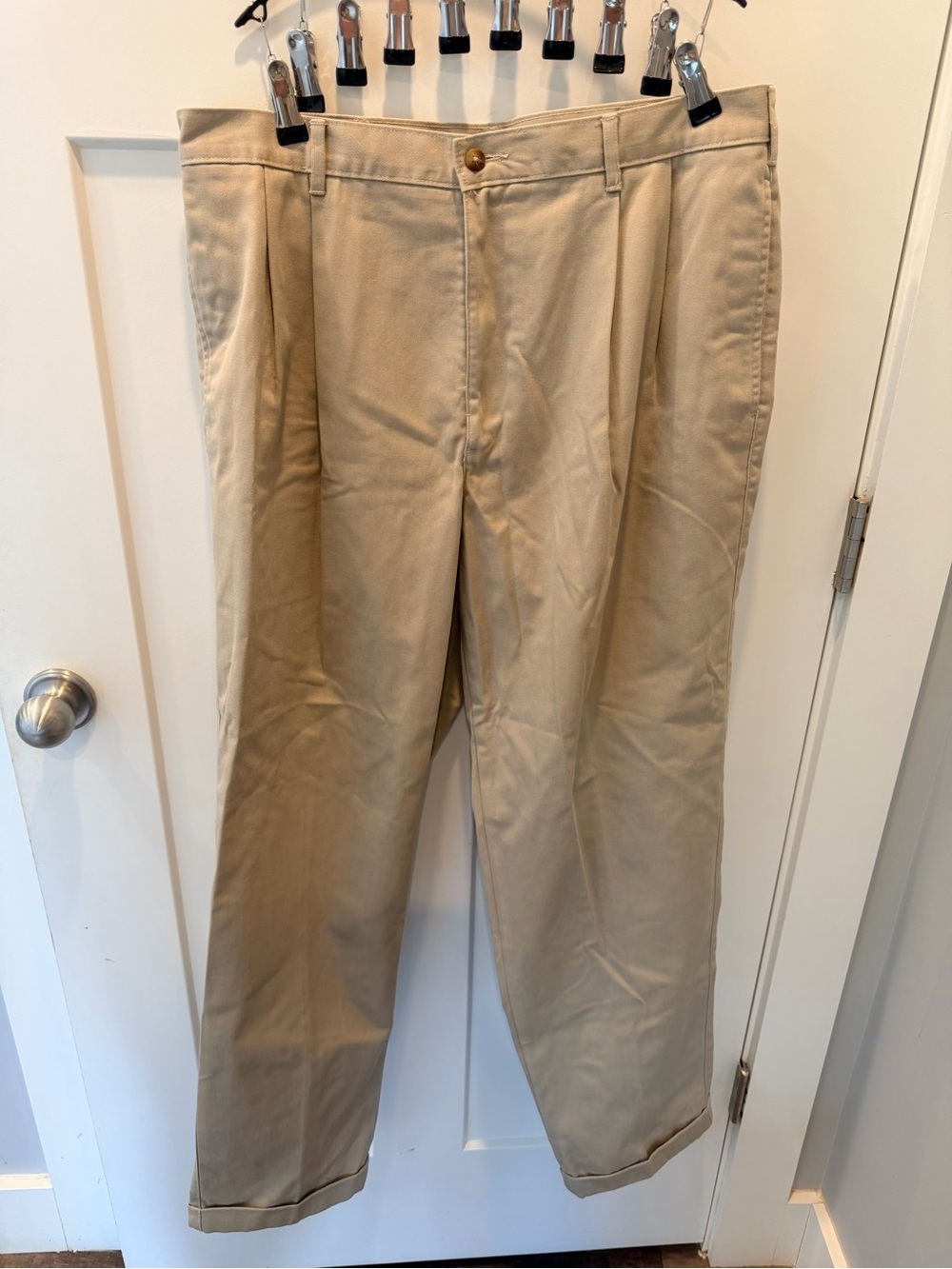 NWOT Duck Head Men’s 36x32 Pleated Khaki Chino Pants Cuffed